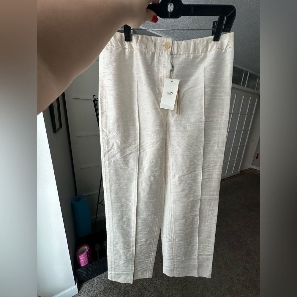 Giorgio Armani Elegant Cream Dress Pants